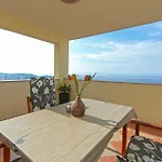 Апартаменти 2 Макарська