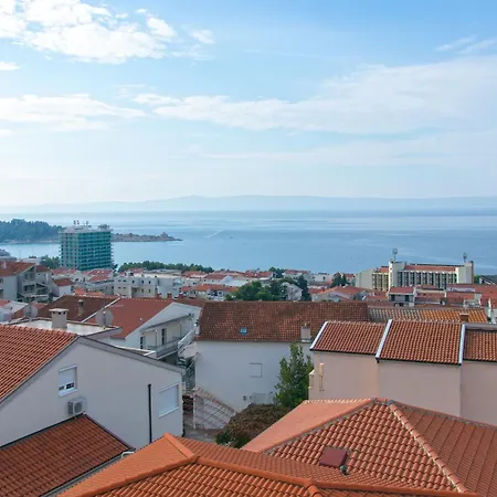 2 Makarska