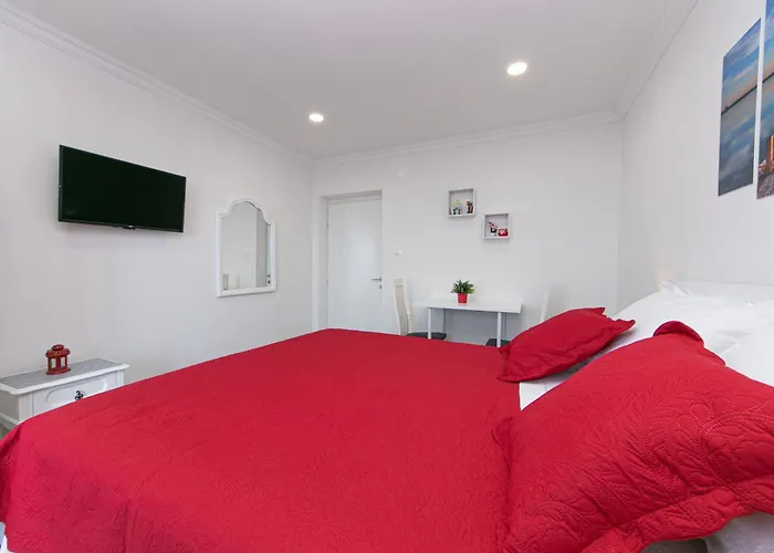 Apartment 2 Makarska